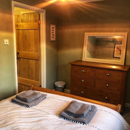 The Rose Cottage Wisborough Green المظهر الخارجي الصورة
